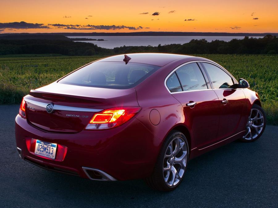  Buick Regal GS 2011 года  (фото 64 из 69)